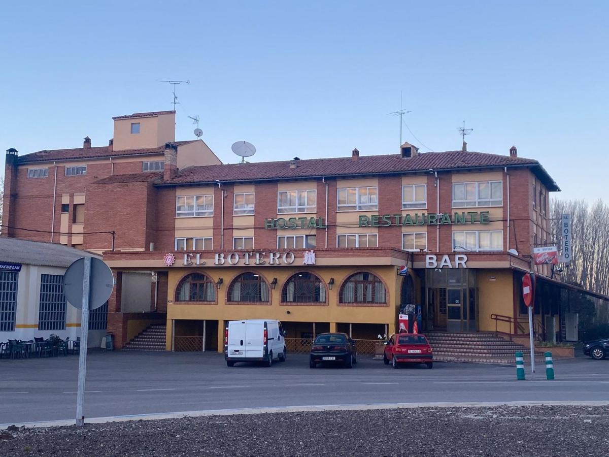Hostal El Botero Monreal del Campo Esterno foto